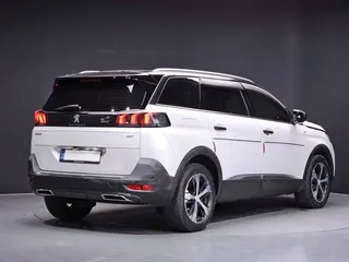 Peugeot 5008, 2022 — фото 2