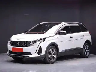 Peugeot 5008, 2022 — фото 1