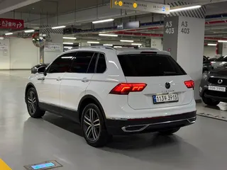 Volkswagen Tiguan, 2022 — фото 4