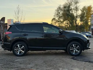 Toyota RAV4, 2016 — фото 10