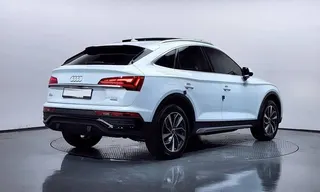 Audi Q5 Sportback, 2022 — фото 2