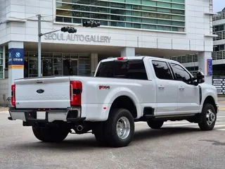 Ford F-350 Super Duty, 2023 — фото 6