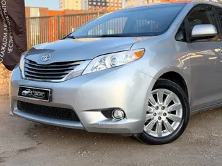 Toyota Sienna, 2015 — фото 4