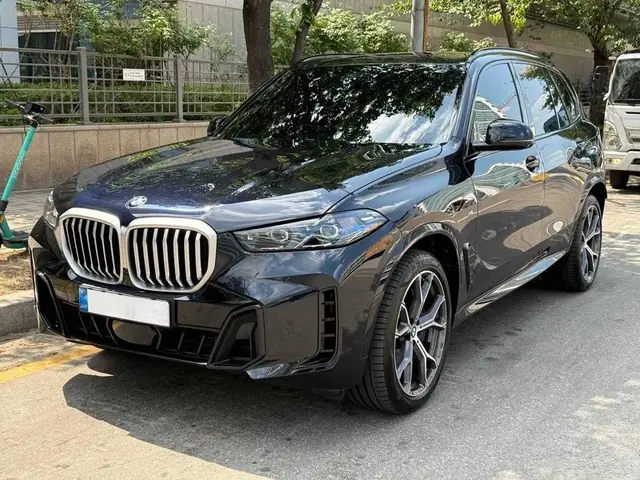 BMW X5, 2025