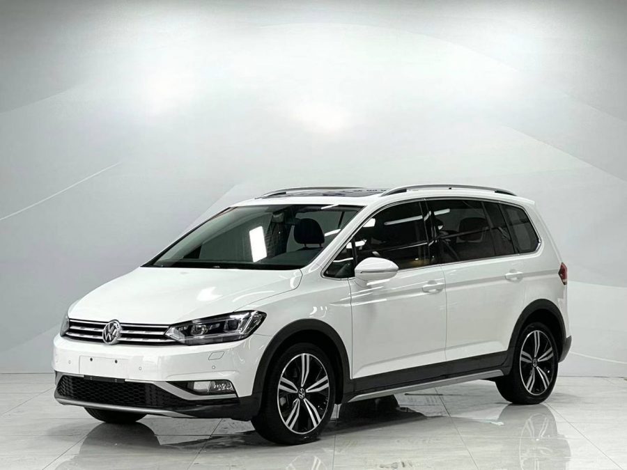 Volkswagen Touran, 2021